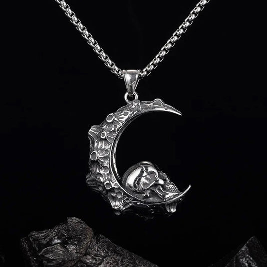 Collar Skull Moon