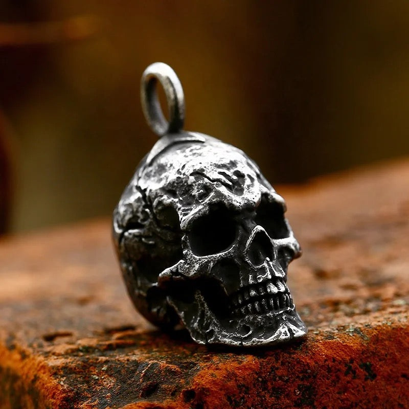 Dije Memento Mori (Incluye cadena de acero inoxidable)